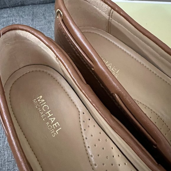 Michael Kors tan leather moccasins - Picture 7 of 10